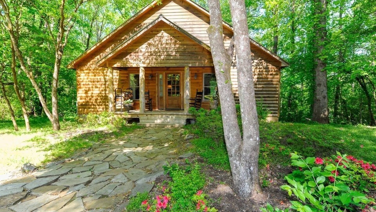 Townsend Cabin | Dancing Bear Lodge