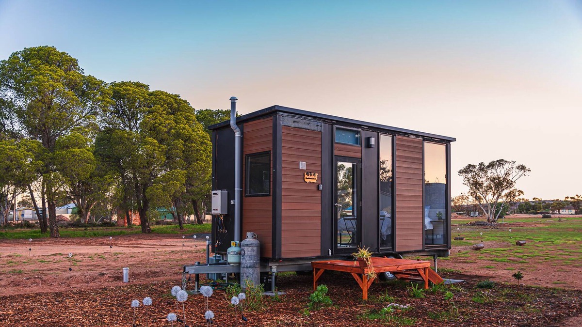 Cameron House | Dandelion Retreat Sum