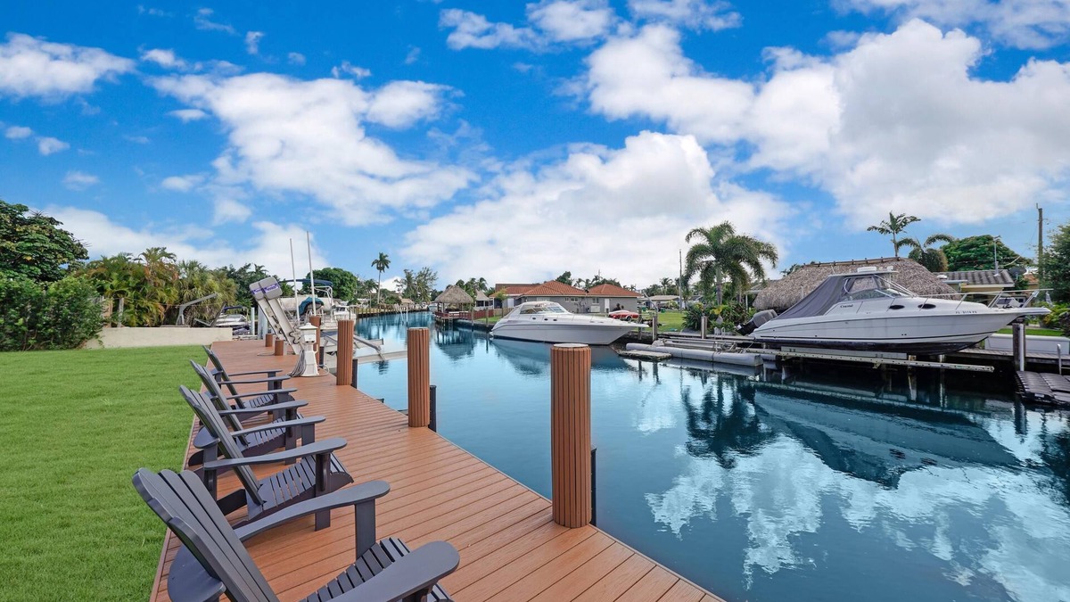 Melaleuca Gardens Villa | Dania Beach Unit 1 in Dania Beach