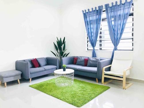 Kampung Baru House | Danial Homestay Ajil