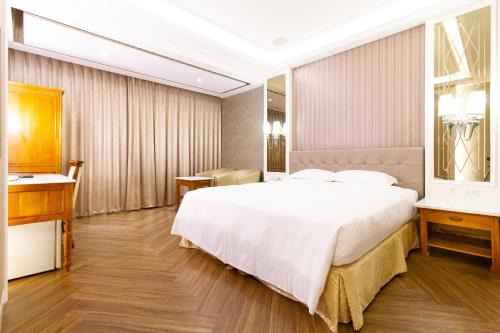Xinying Hotel | Daniel Motel