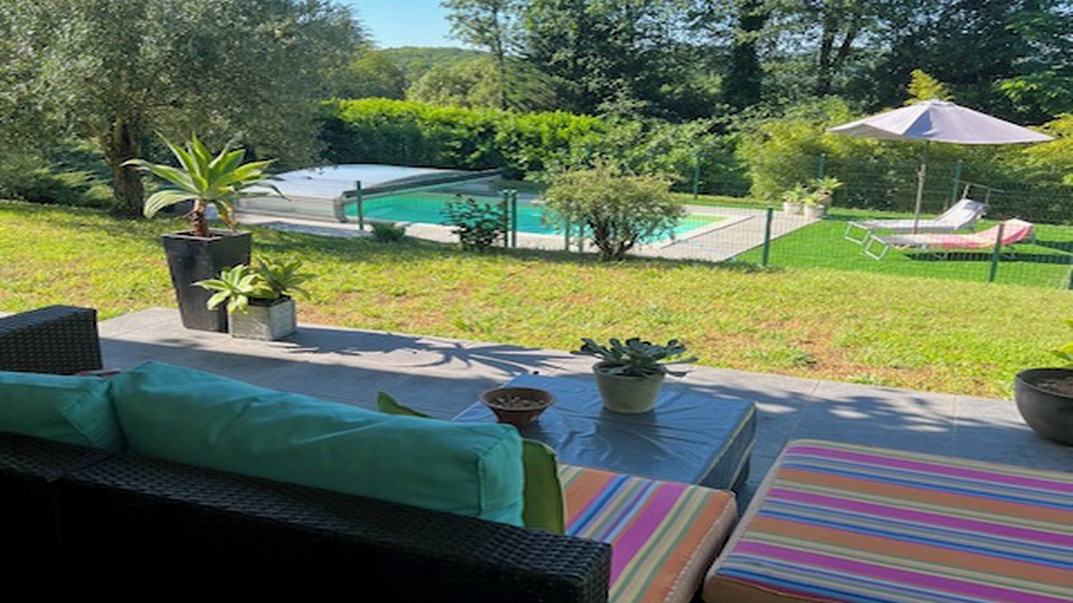 Sarlat-la-Caneda House | Daniela's House in Peace and Comfort