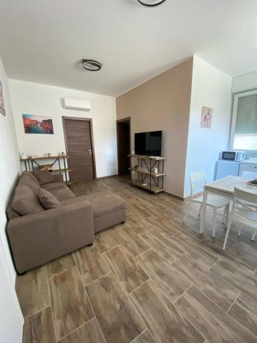 Ceparana Apartment | Dante home 2