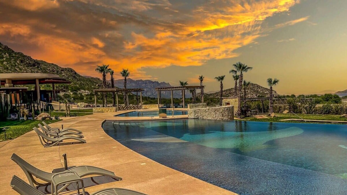 Loreto Apartment | Danzante Bay Oceanfront 2 BR, Beach & Golf