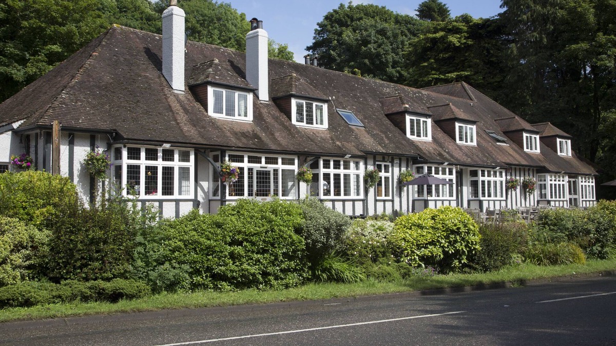 Buckfastleigh Hotel | Dartbridge Inn Buckfastleigh by Greene King Inns