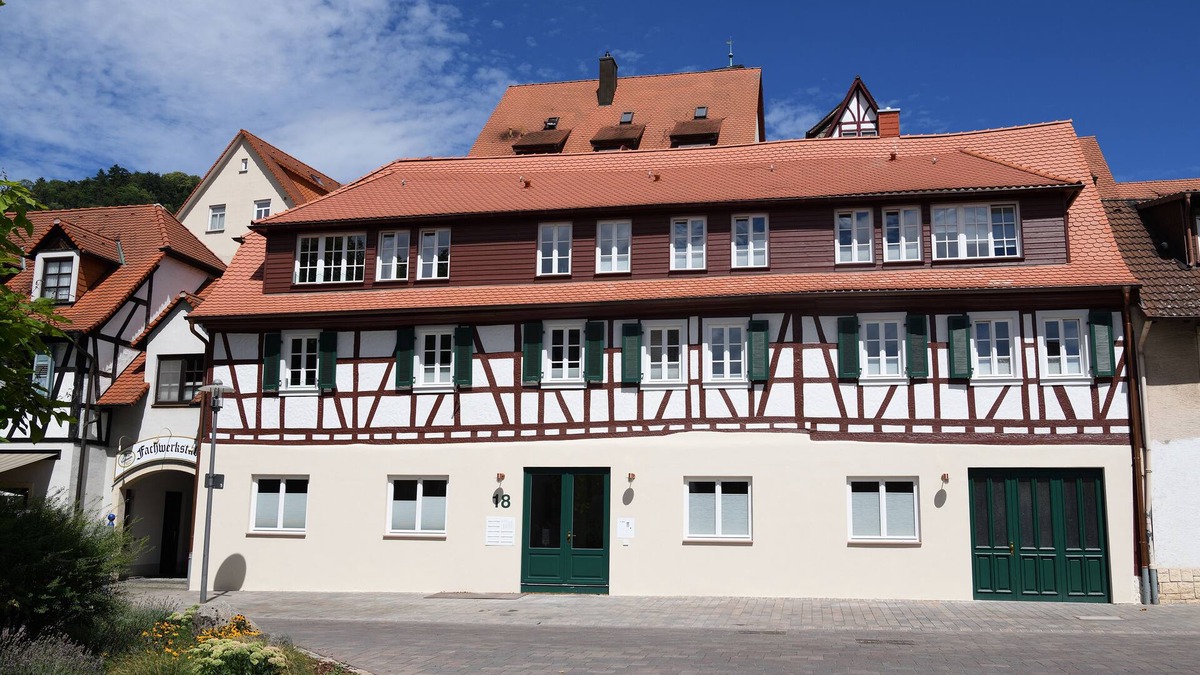 Heppenheim Apartment | "das Schiefe Haus"