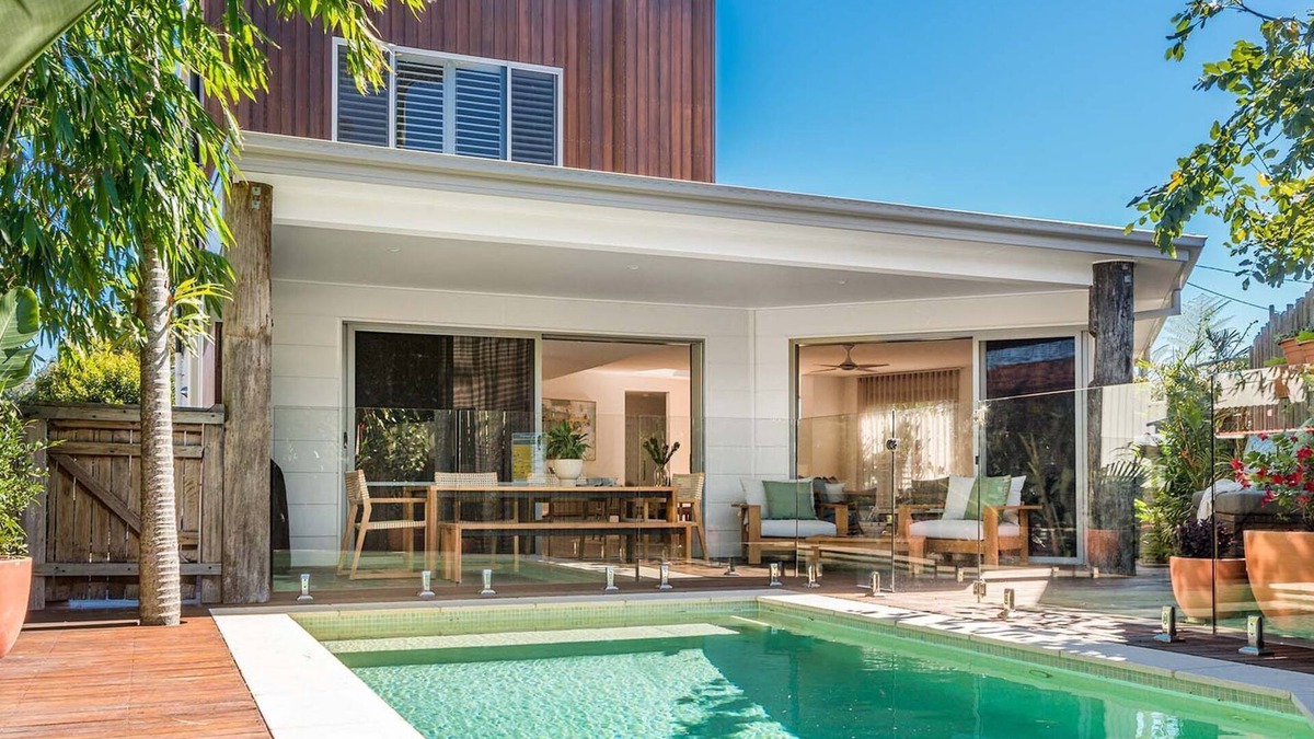 North Creek House | Dashwood - near Lennox Head town & beach with pool