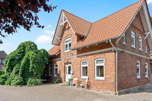 Ehrenburg House | Dat Schniederhus