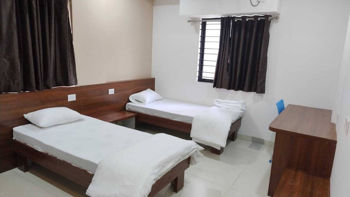 Pune Hotel | DatsunG Studios