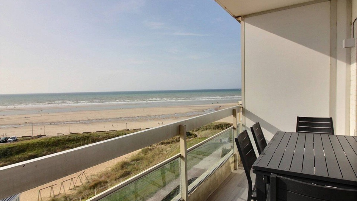 Hardelot-Plage Apartment | DAUPHINS D3 : Studio with beautiful sea view, 3rd floor, for up to 4 people