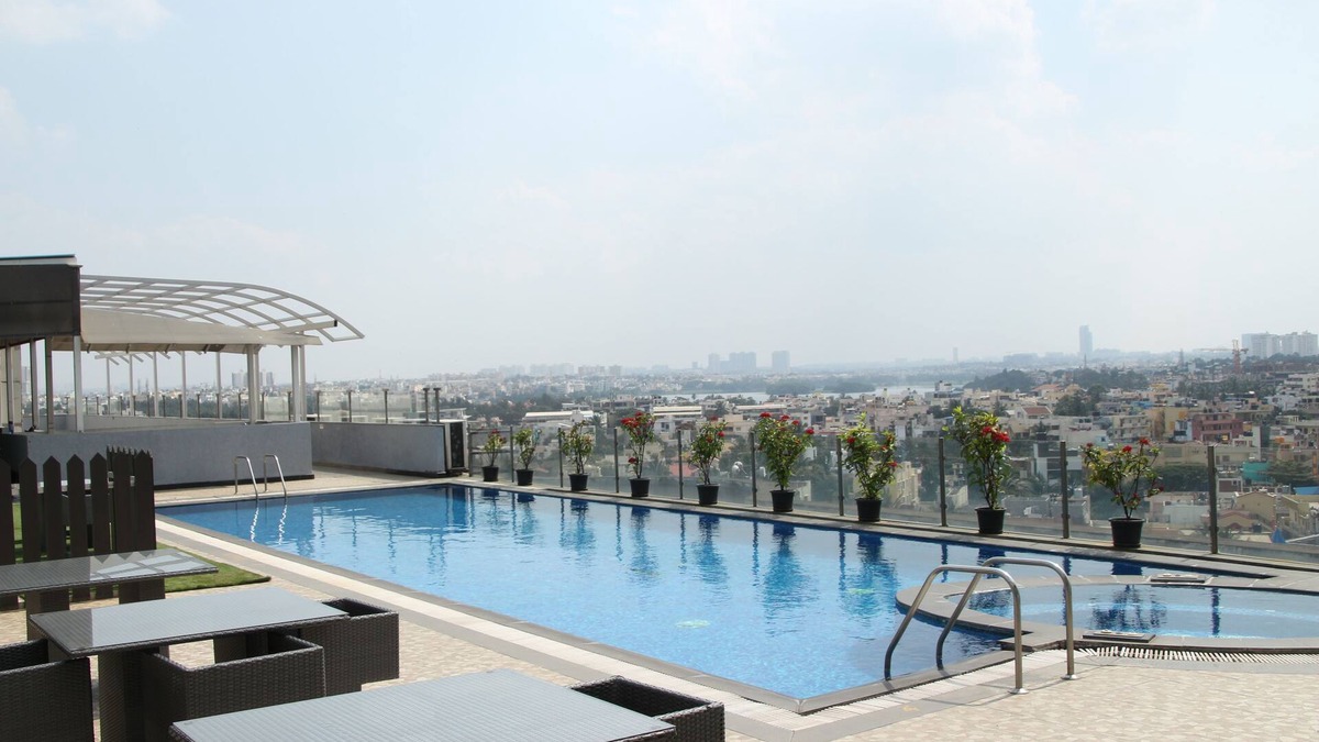 Koramangala Hotel | Davanam Sarovar Portico Suites Bengaluru