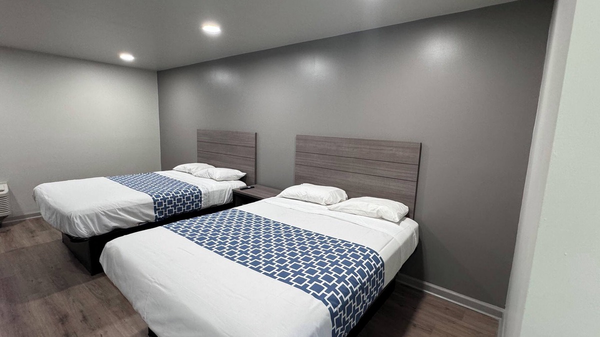 Lawrenceburg Hotel | David Crockett Motel