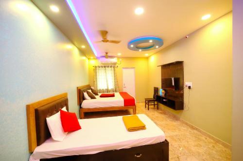East Tambaram Hotel | DayLight Stay