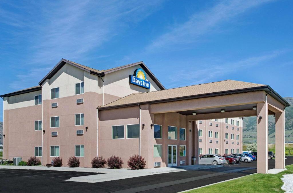Perry Hotel | Days Inn by Wyndham Brigham City