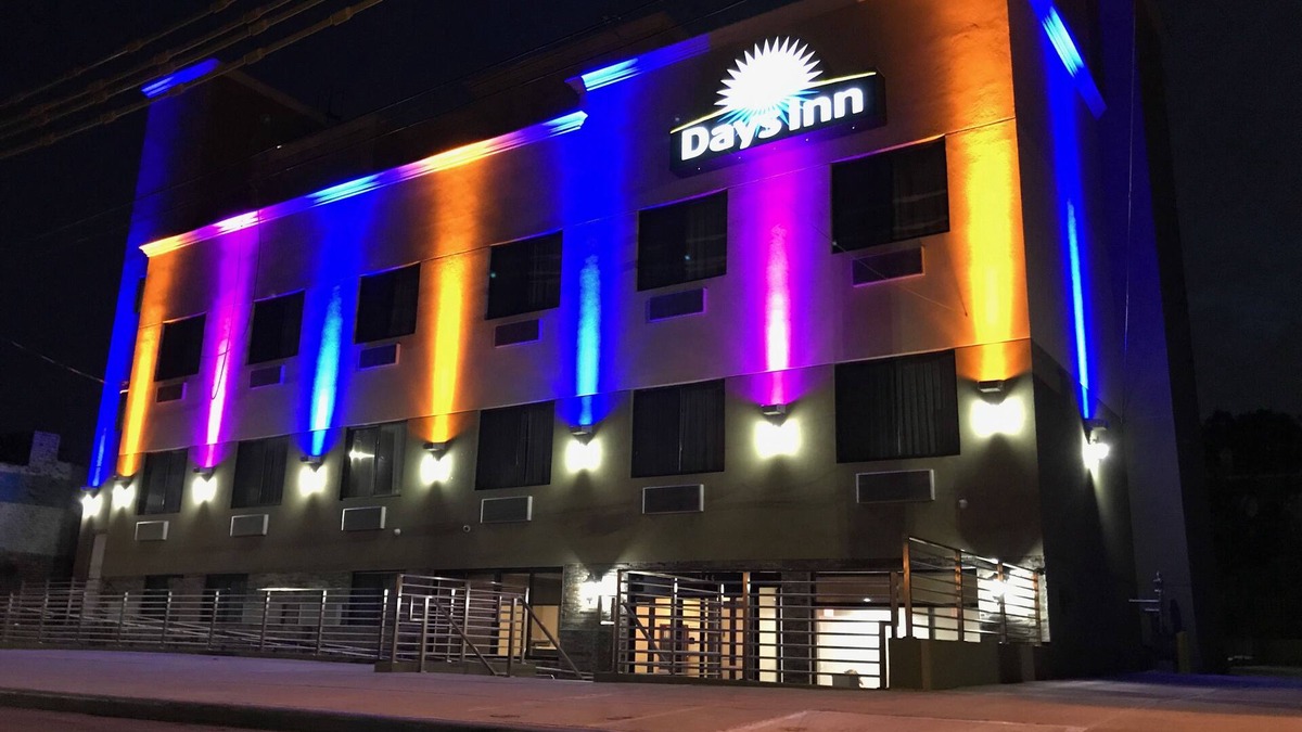 Flatlands Hotel | Days Inn by Wyndham Brooklyn Marine Park