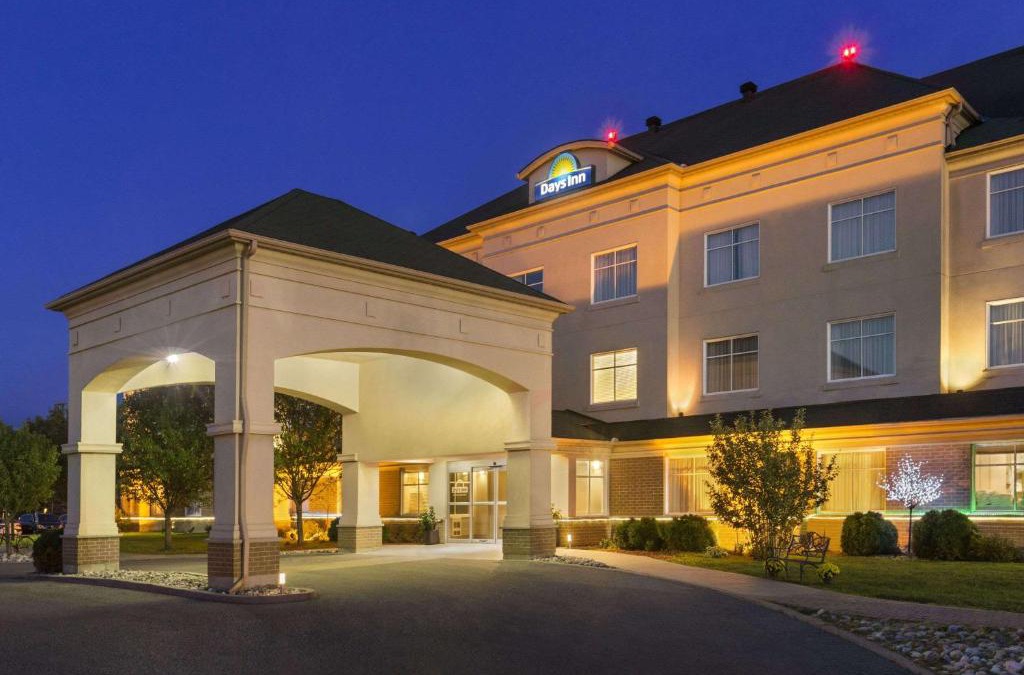 Ottawa Division Hotel | Days Inn by Wyndham Ottawa Airport