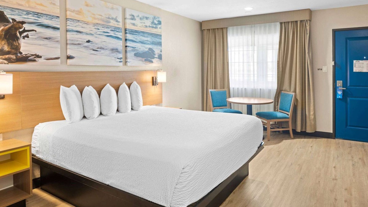 El Cajon Hotel | Days Inn by Wyndham San Diego-East/El Cajon
