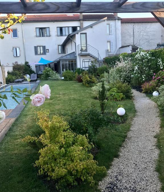 Belleville House | De la Chambre au Jardin
