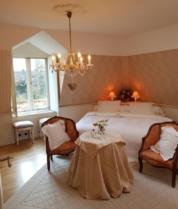 Sterksel House | de Loverlei