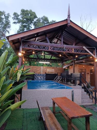 Paya Besar House | De sepakat cottage private pool
