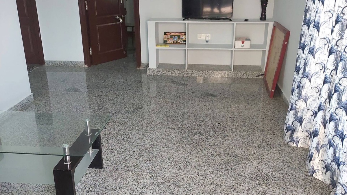 Hyderabad Apartment | Deccan Stay 2BHK Connected to Airport