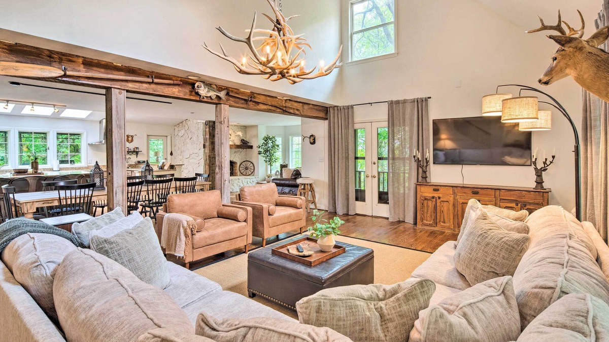 Chimney Rock House | Deck w/Fireplace: Pet-Friendly Lake Lure Retreat