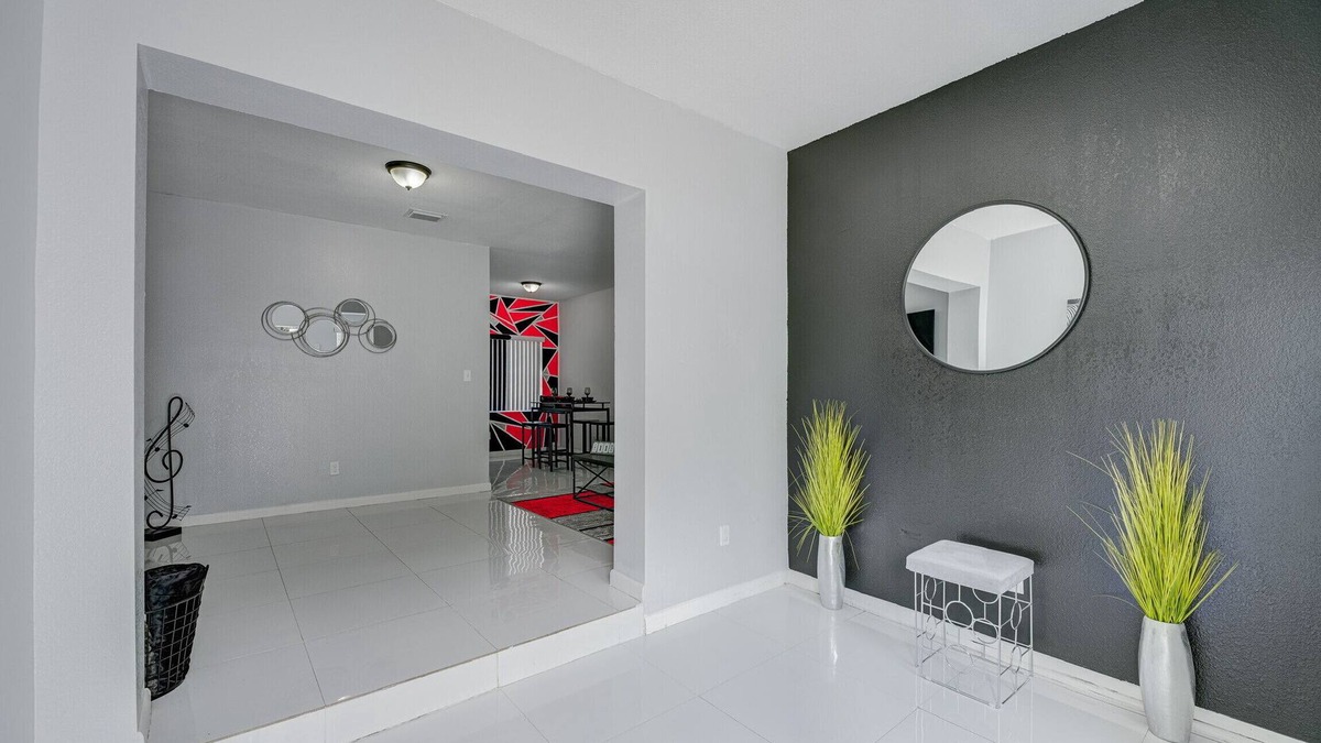 West Little River House | Deco Drive Miami Near Hard Rock Stadium South Beach Wynwood
