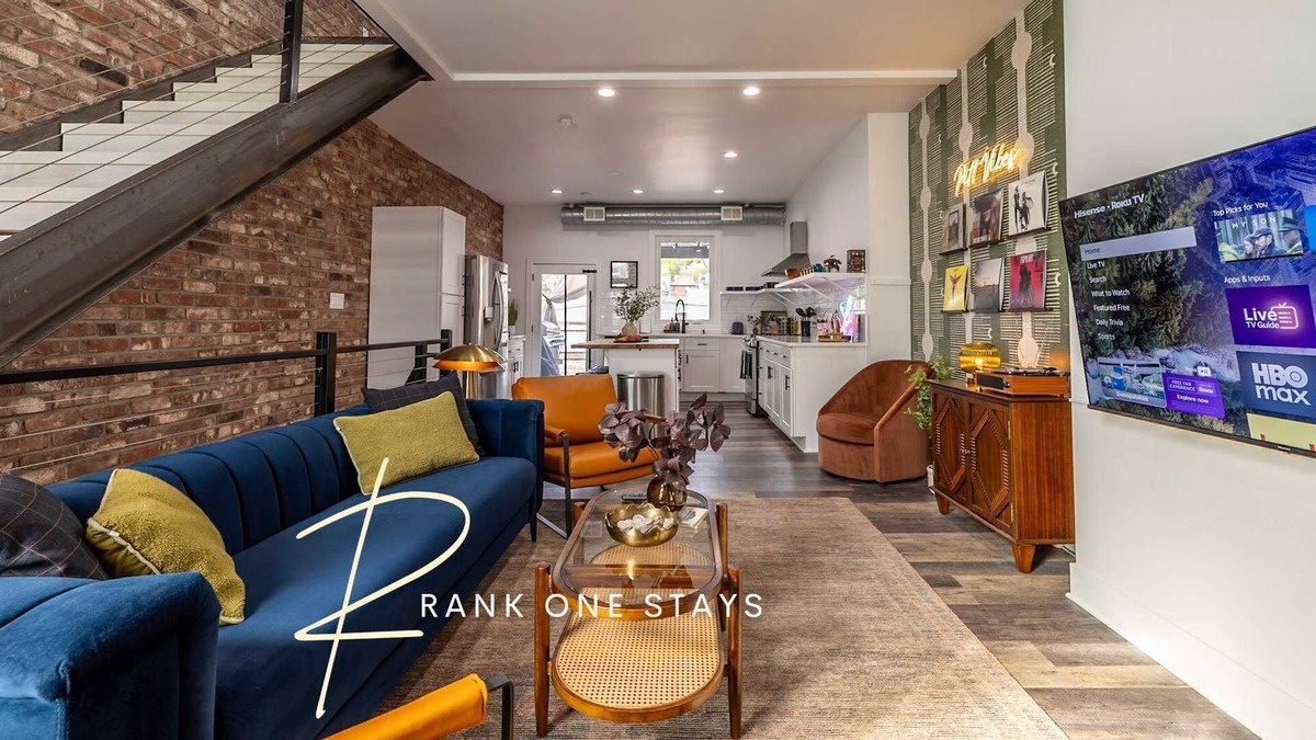 Pittsburgh House | Dedicated Parking | 2 King Beds | Arcade | BBQ