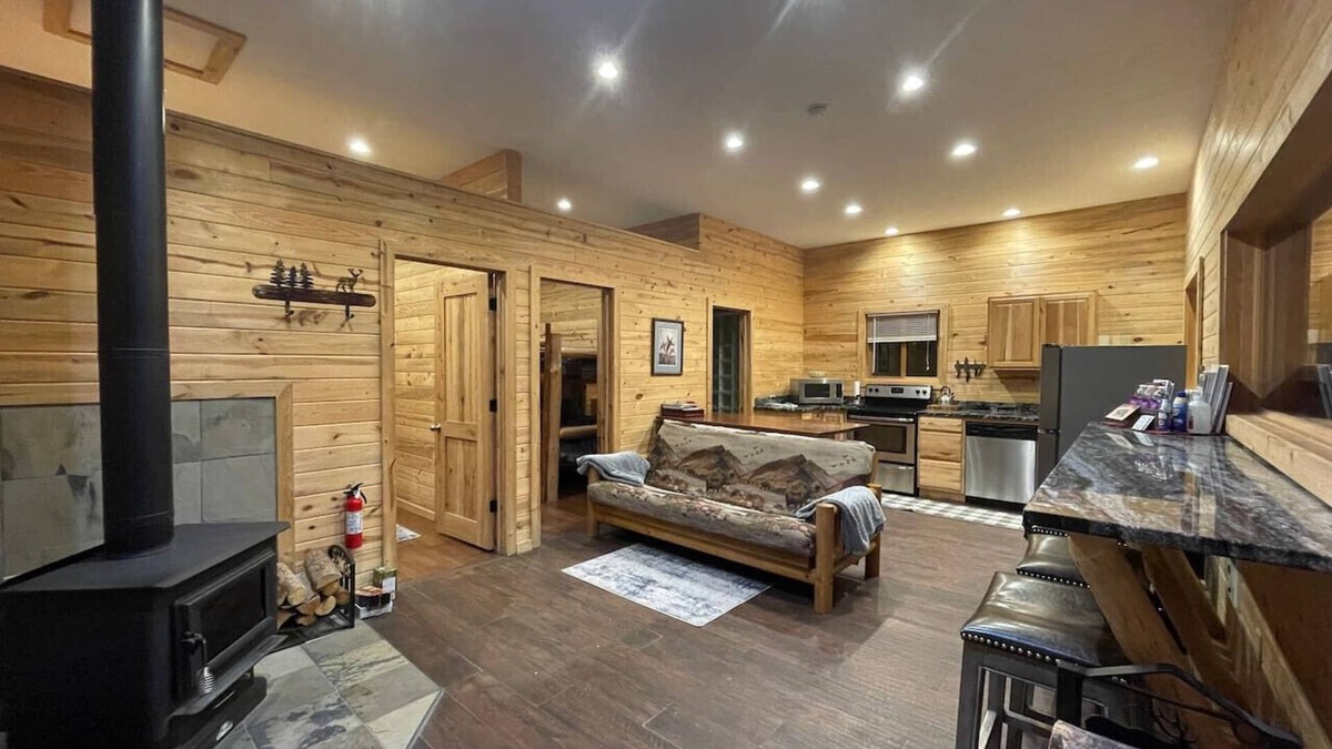 Dubois Cabin | Deer Cabin * Yellowstone/Forest * Private Hot Tub