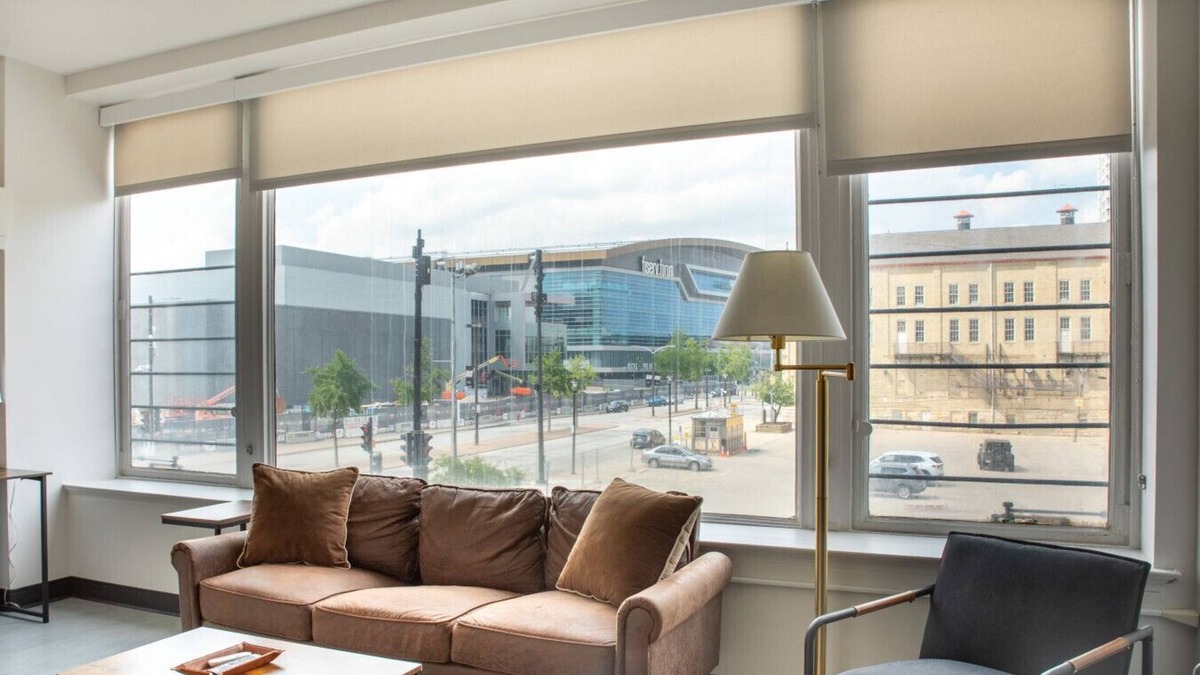 Westown Apartment | Deer District Studio Apt JC7 - One Block from Fiserv and Baird
