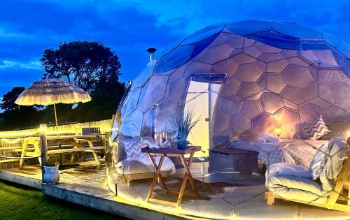 Earby Other | Deerstone Glamping-Ingleborough hill dome-Hot Tub