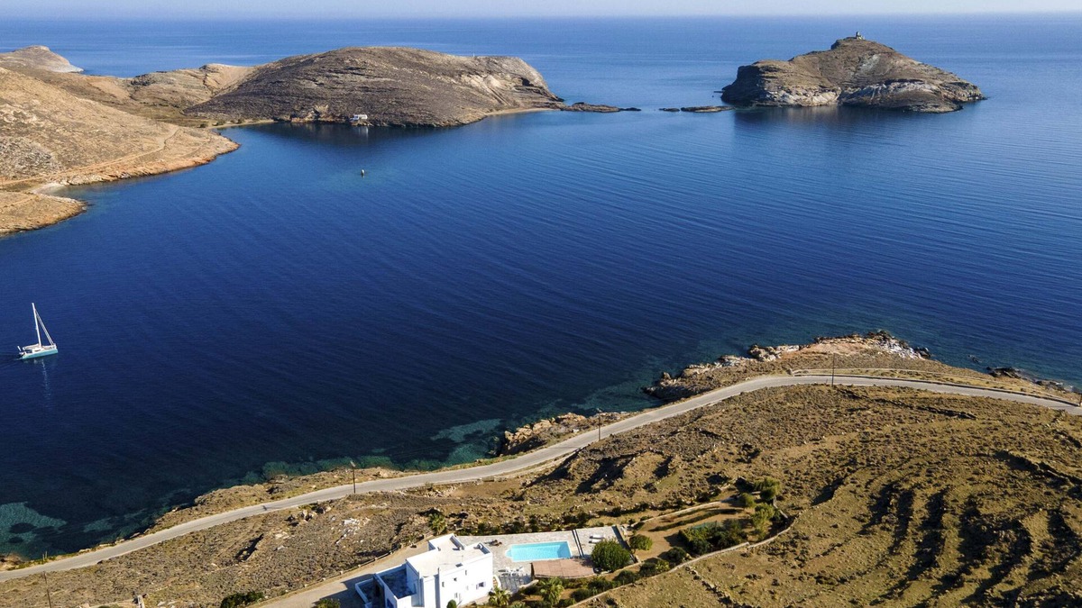 Panormos Villa | Definition of privacy and sea view