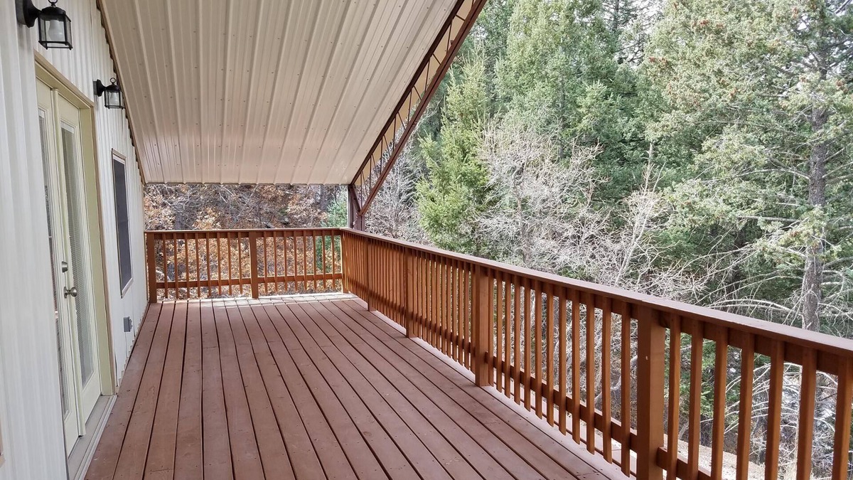 Cloudcroft Cabin | Deja View-Amazing Mountain Views!