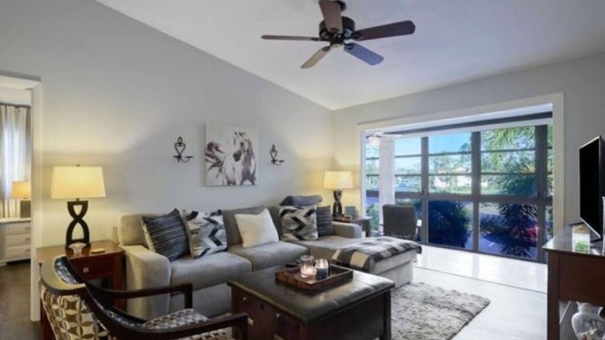 Biggar Condo | Delightful 2-bedroom condo with AC in Fort Myers