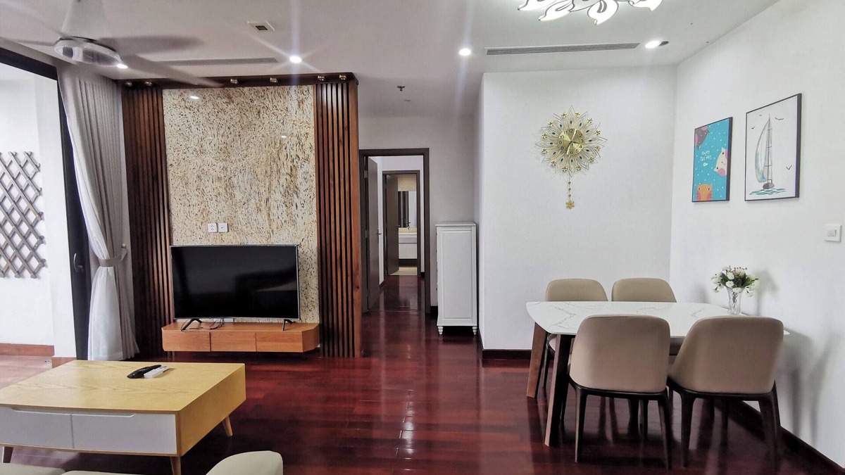 Tu Liem Apartment | Delightful 3-bedroom apartment with AC in Vinhomes Skylake