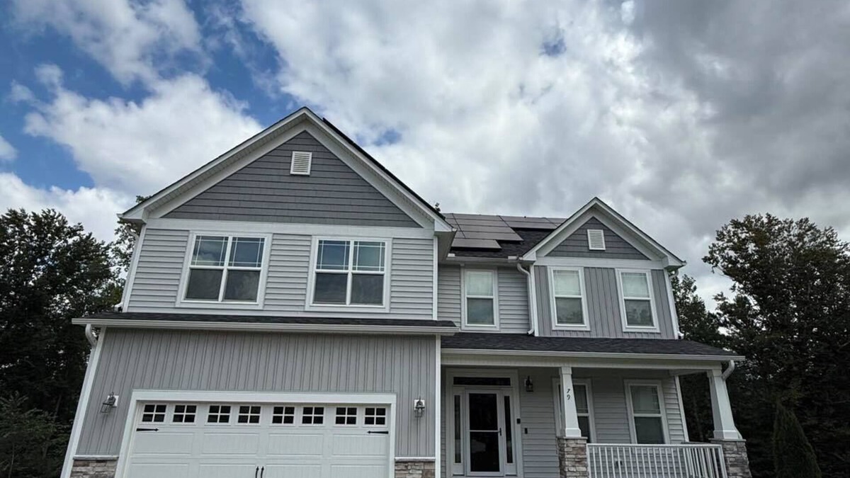 Garner House | Delightful 4-bedroom house with AC in Garner