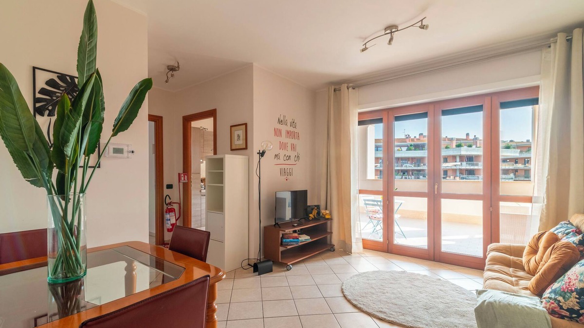 Fiumicino Apartment | Delightful apartment with large terrace near Leonardo Da Vinci FCO Airport