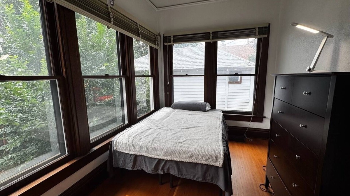 Central Colorado Springs House | Delightful Downtown 3-bedroom house with AC in Colorado Springs - Old North End!