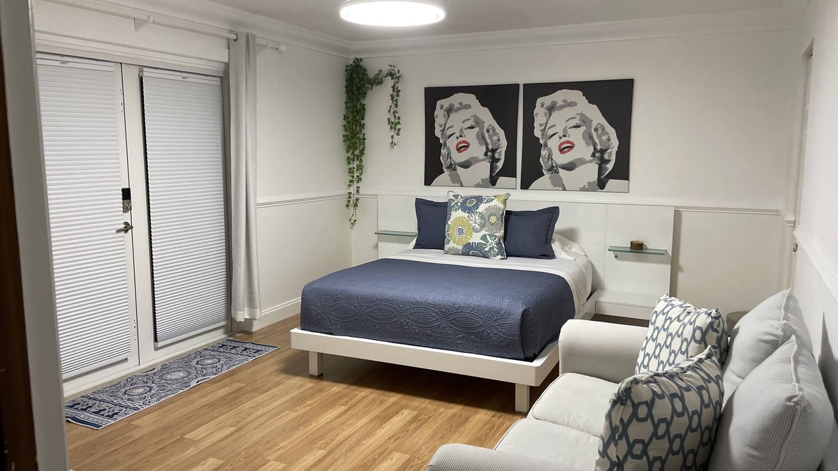 Greenview Shores Apartment | Delightful Studio in Wellington