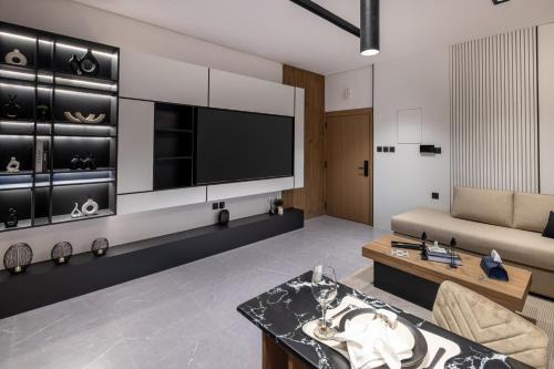 Jeddah Apartment | Delmar Luxury 2BR Apartment 5
