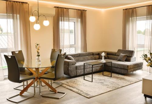 Furstenau Apartment | Deluxe Apartment-Fürstenau 1