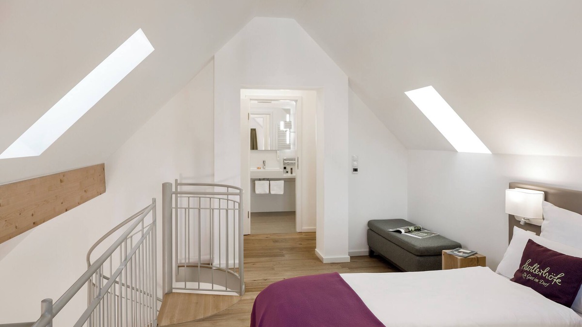 Kemnath Apartment | Deluxe apartment for up to four people in the attic with WLAN incl.