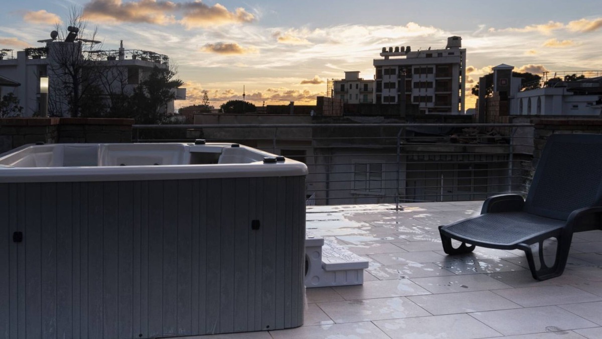 Acciaroli Apartment | Deluxe apartment with Jacuzzi and terrace
