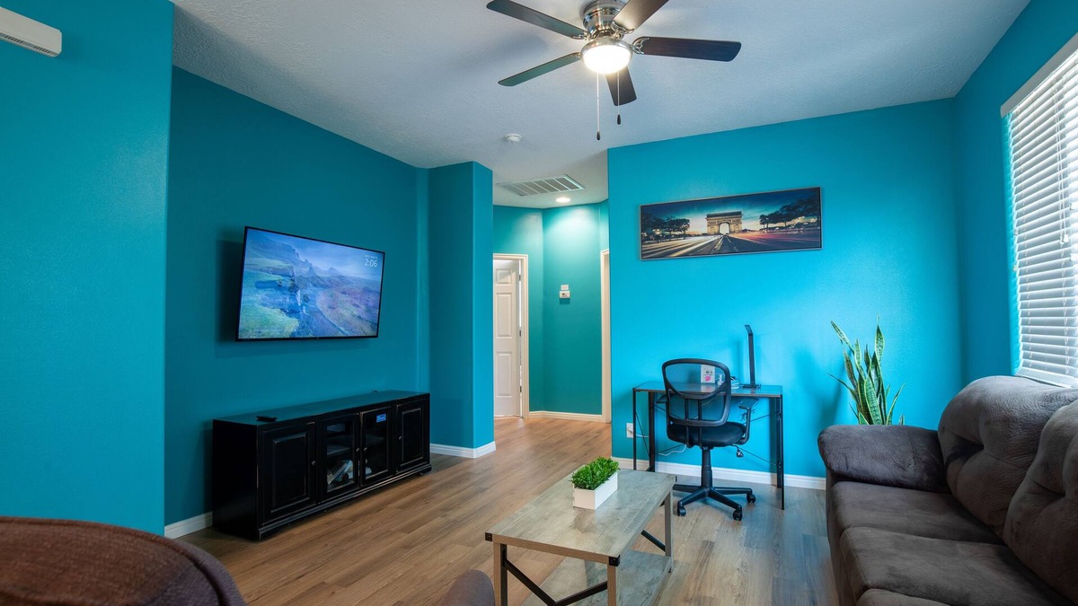 Mesquite Condo | Deluxe Condo with KING Size Bed