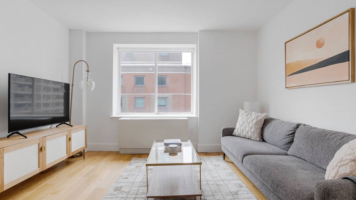 Ukrainian Village Apartment | Deluxe East Village 2BR w/Elevator & W/D, nr Union Square, by Blueground