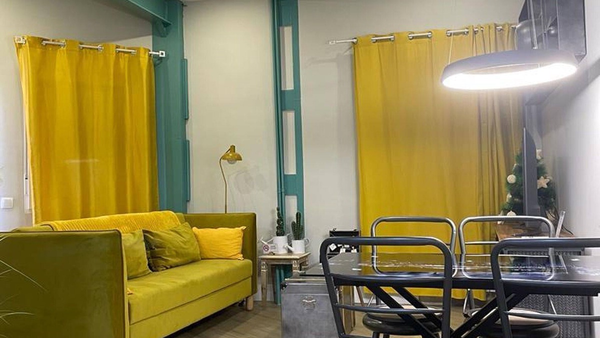 Alcala de Henares Apartment | Deluxe El Avión (One Bedroom Suite)