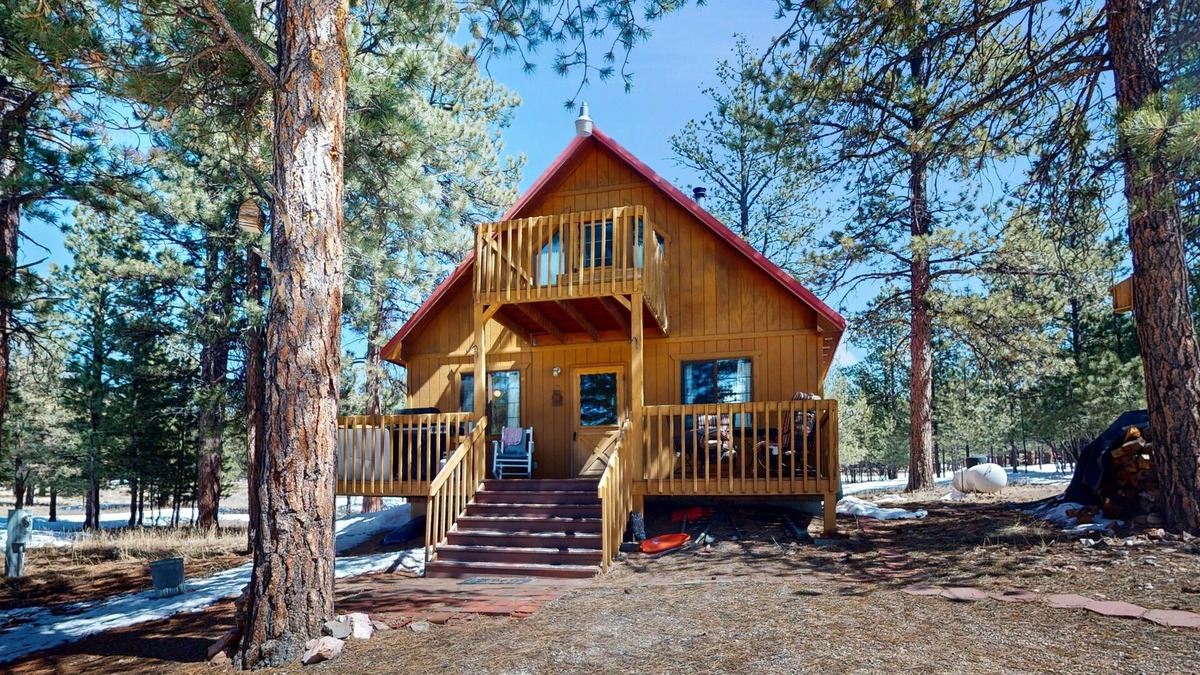 Westcliffe House | Deluxe mountain cabin with scenic views, woodstove, W/D, & grill - dog friendly