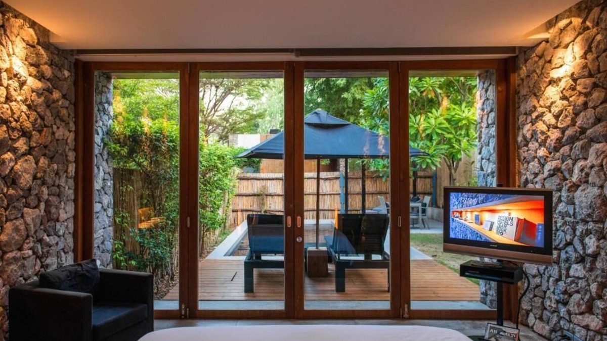 Prachuap Khiri Khan Hotel | Deluxe Pool Villa - Tolani Resort Kui Buri