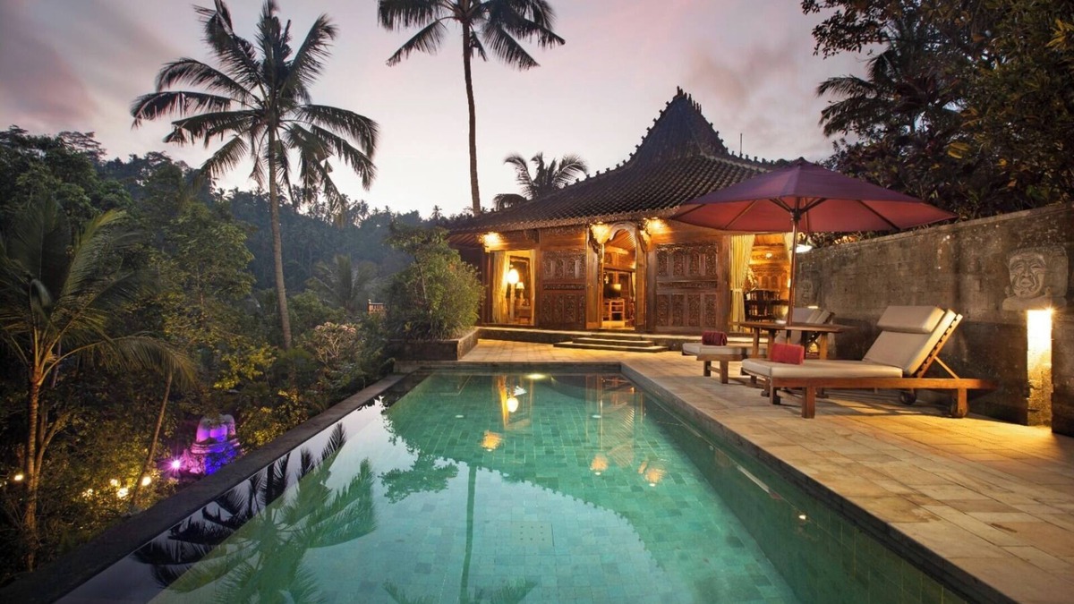 Melayang Villa | Deluxe Rainforest Pool Villa