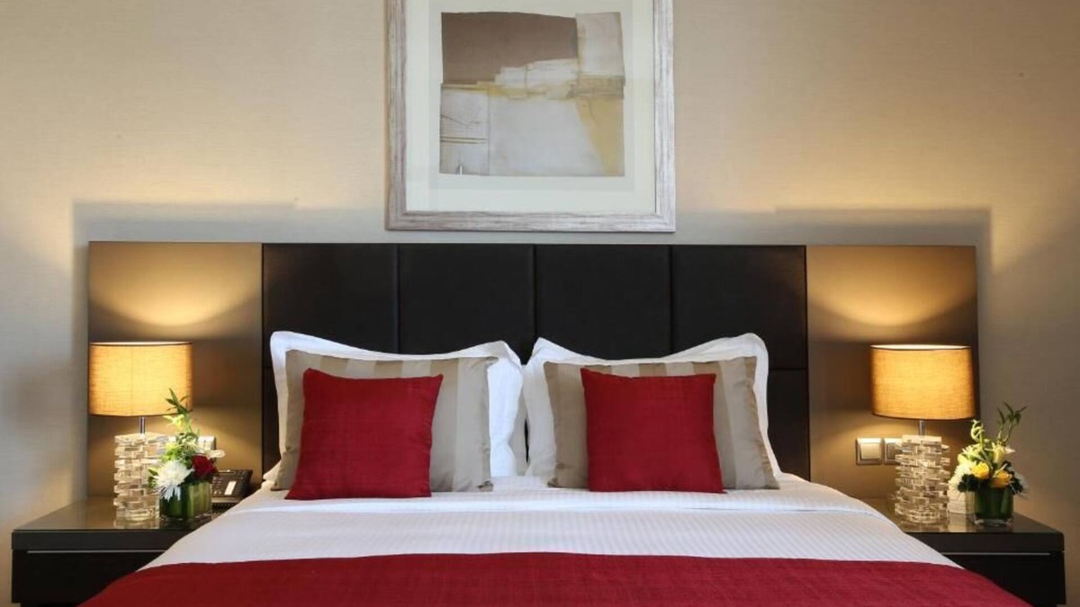 Al Zahiyah Apartment | Deluxe Room Near Bilal Mosque By Luxury Bookings